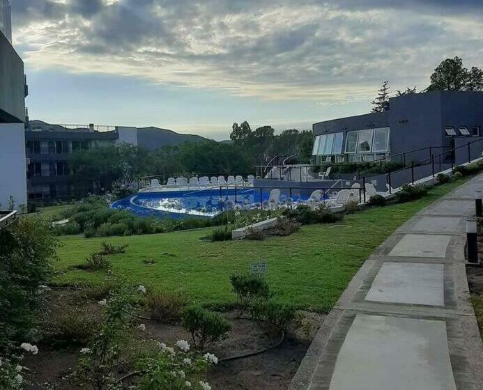 Departamento Con Vista Al Lago En Veneto Village