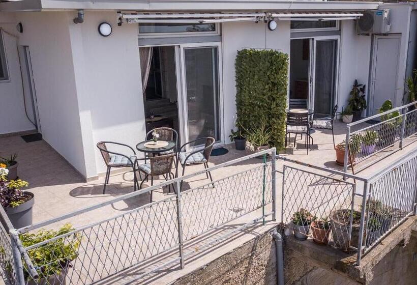 پانسیون Apartments Jelena Ulcinj