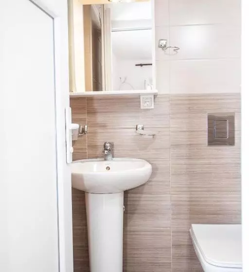 پانسیون Apartments Jelena Ulcinj