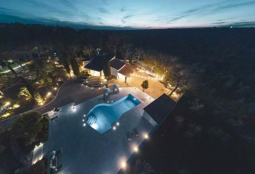 Otto Apulia House B&b