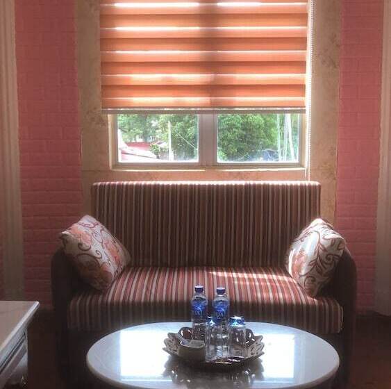 فندق Luxor Empire