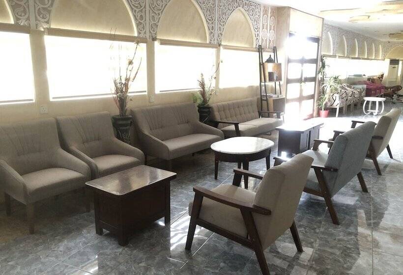 فندق Luxor Empire