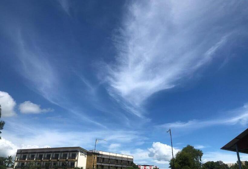 فندق Luxor Empire