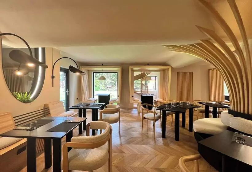 استراحتگاه Garden Retreat Junior