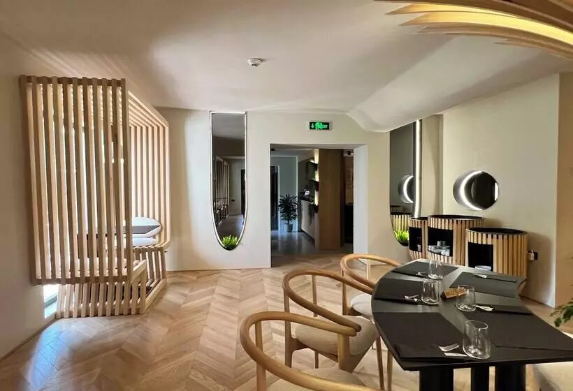 استراحتگاه Garden Retreat Junior