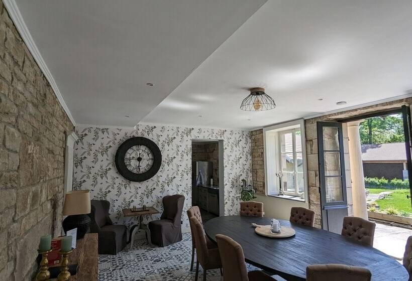 Bed and Breakfast Manoir La Cerise