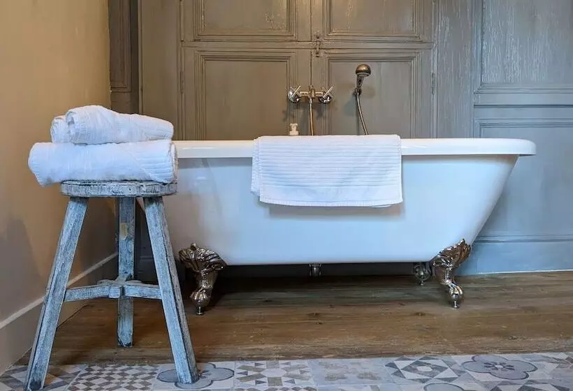 Aamiaismajoitus (B&B) Manoir La Cerise