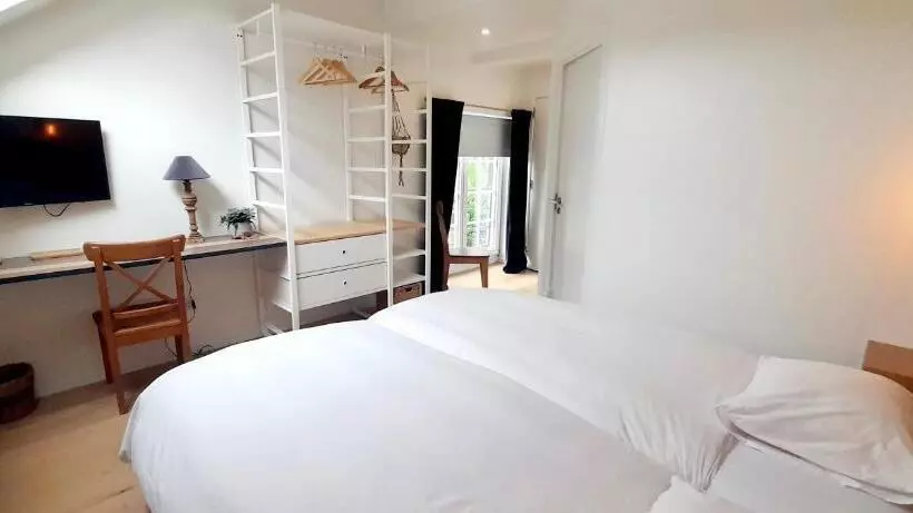 ホテル La Ferme Du Soyeuru