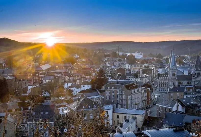 ホテル La Ferme Du Soyeuru