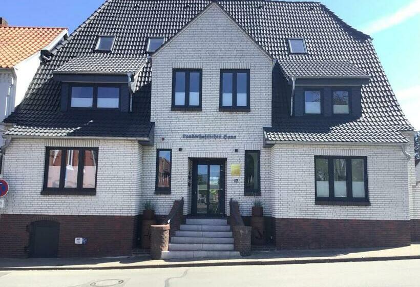 Landschaftliches Haus