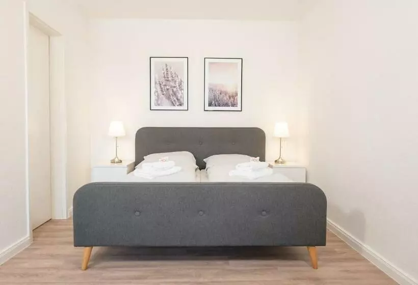 Landschaftliches Haus