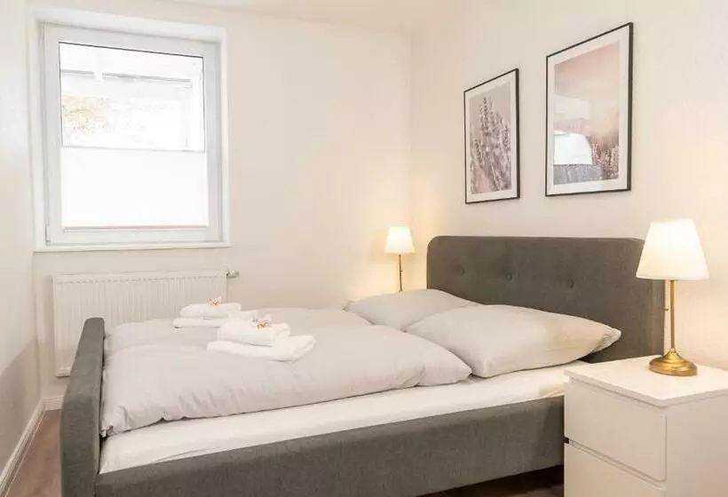 Landschaftliches Haus