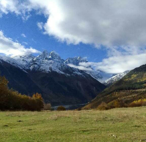 پانسیون Guest House Zargashi