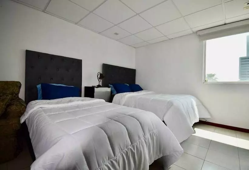 پانسیون Room In Guest Room Habitacion Tipo Hotel En Obispado