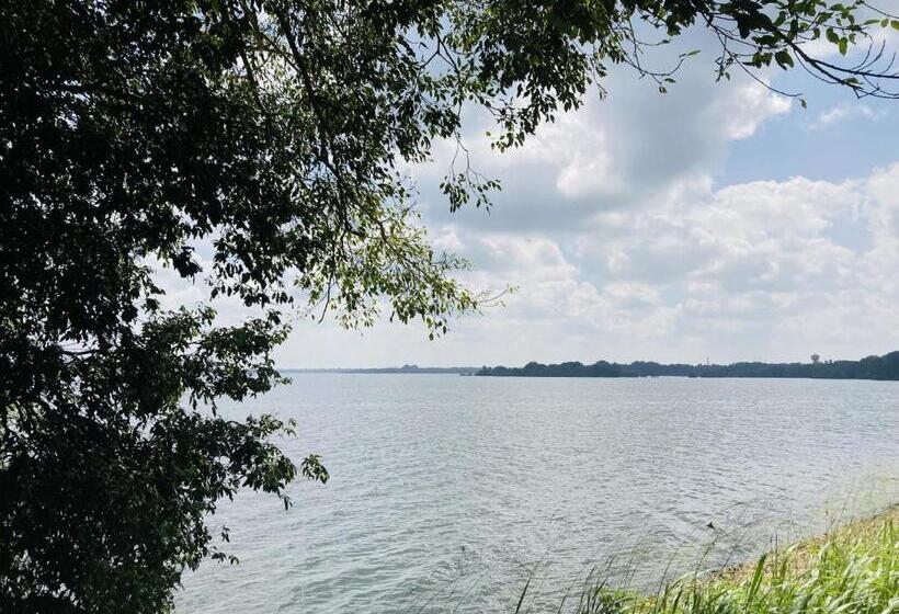 هاستل Nugasewana Guest