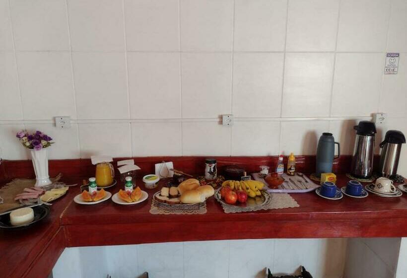 הוסטל Pousada Campestre Inn