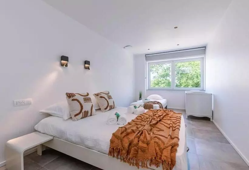 Beautiful Duplex Apartment With Private Bike Parking In The Center Of De Haan