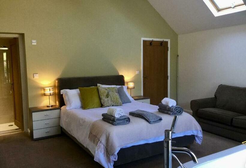 Bed and Breakfast Horsemans Close