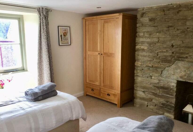 Bed and Breakfast Horsemans Close