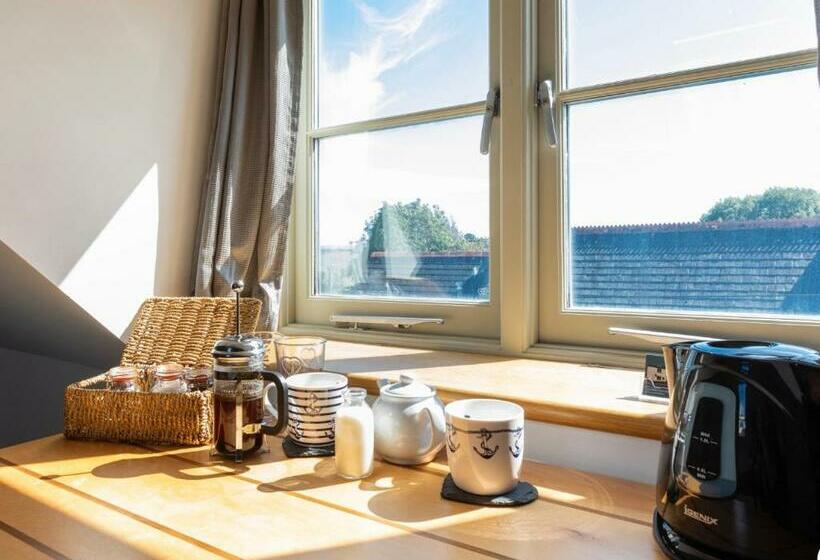 Bed and Breakfast Horsemans Close