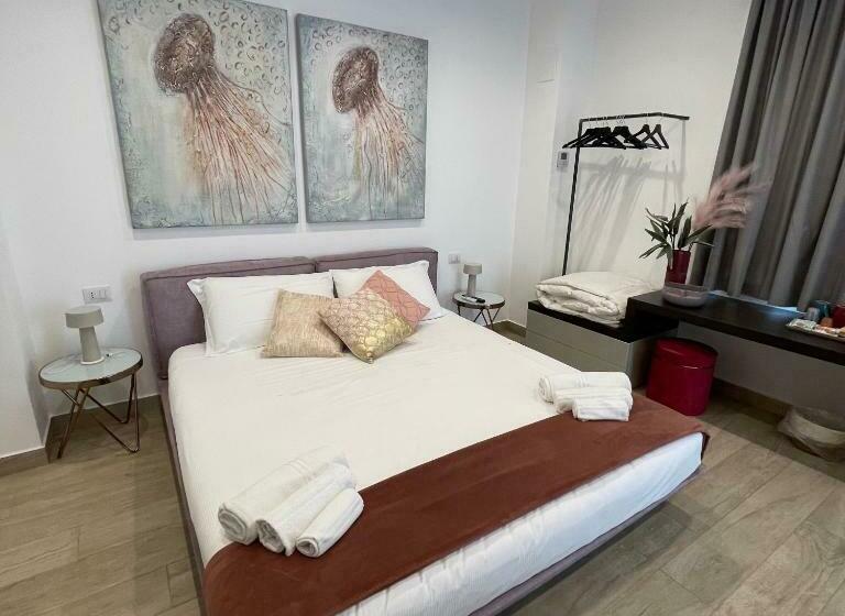 مبيت وإفطار Namuri Luxury Rooms