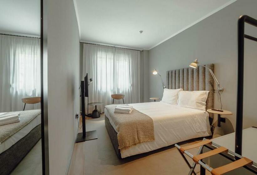 مبيت وإفطار River Eyes Suites