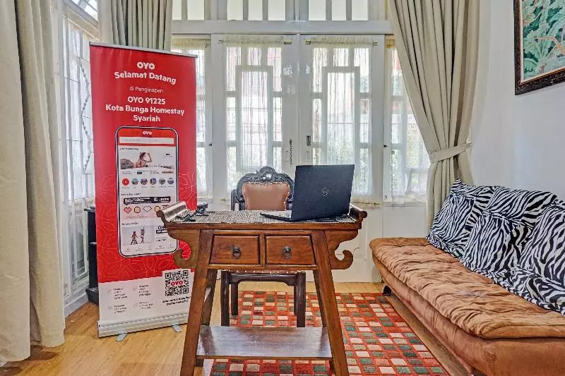 Hotelli Spot On 91225 Kota Bunga Homestay Syariah