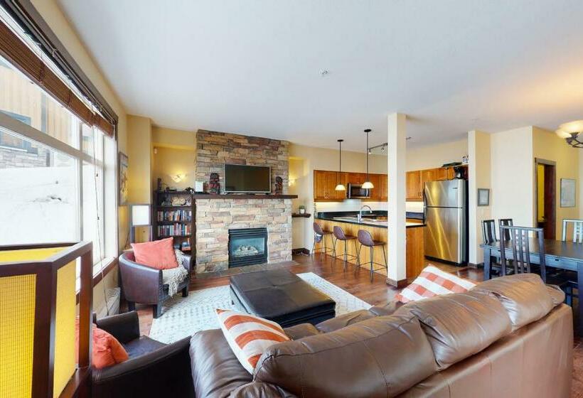 Szálloda The Crescent 104