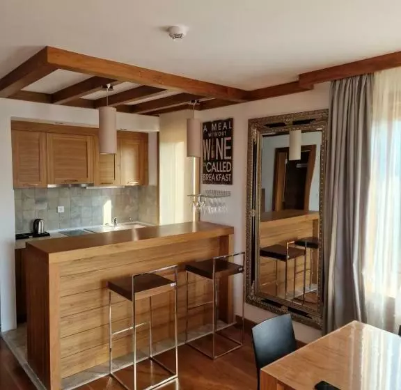 استراحتگاه Aparthotel Jahorina A123