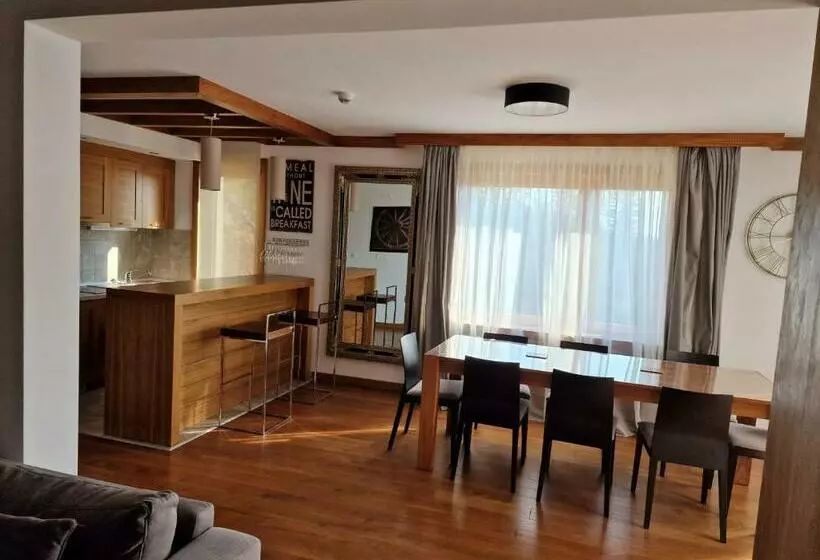 استراحتگاه Aparthotel Jahorina A123