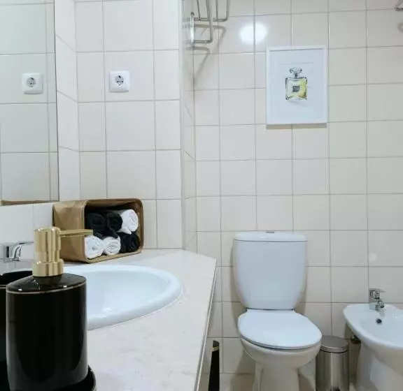 S. Soares Riviera Flat