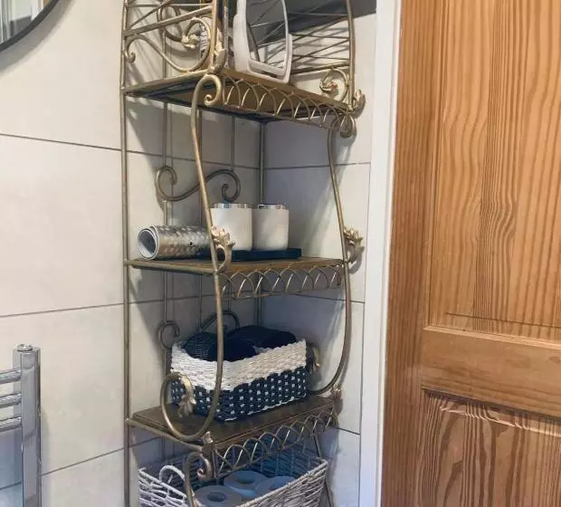 The Lake House, Woking