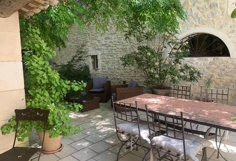 ベッドアンドブレックファースト Chambre D’hôte Charlambias