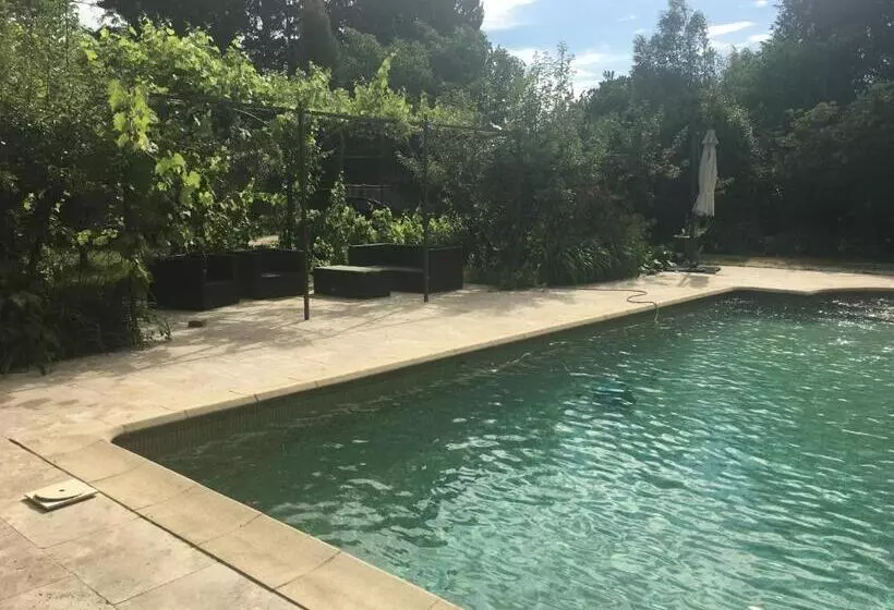 ベッドアンドブレックファースト Chambre D’hôte Charlambias