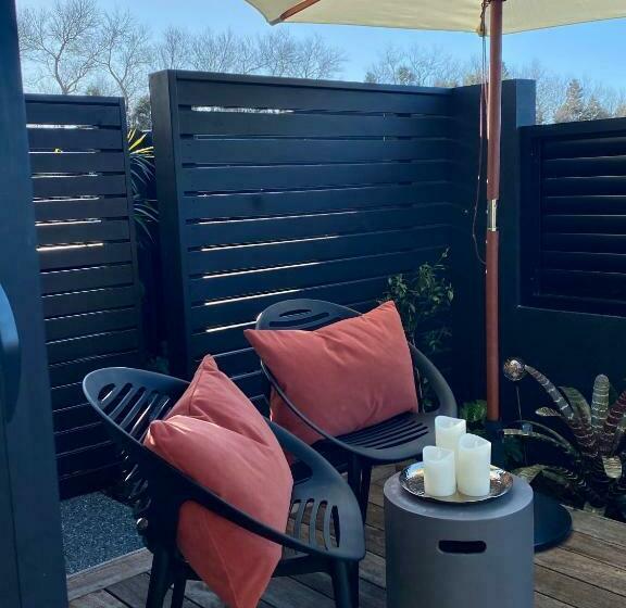 مبيت وإفطار Escape