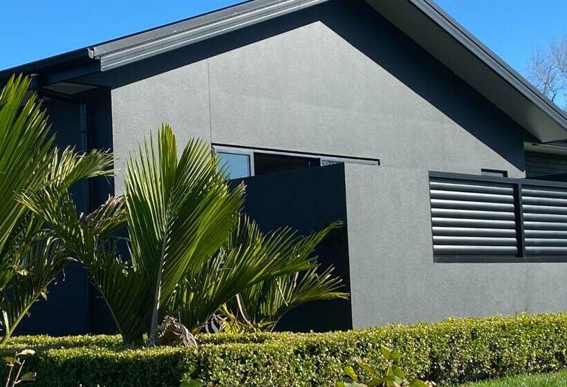 مبيت وإفطار Escape