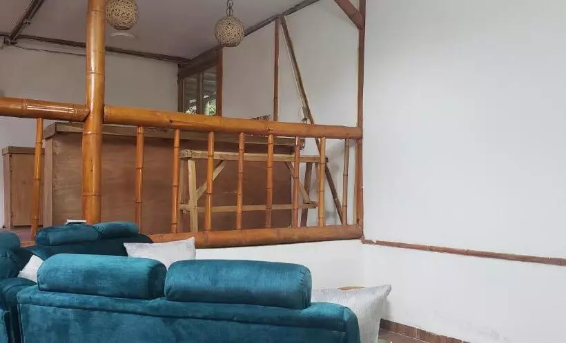 Cabaña Colibries Con Parqueo Gratis En Calarca