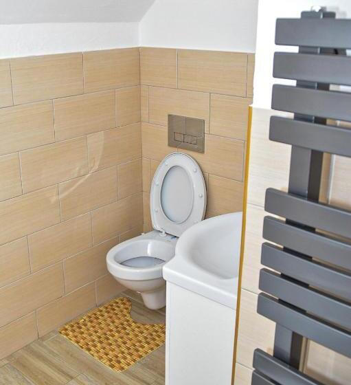 Casuta Vanatorului Campulung Moldovenesc