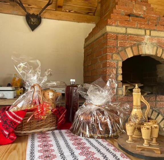 Casuta Vanatorului Campulung Moldovenesc