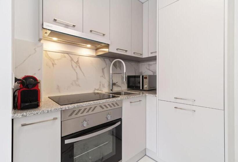 Cozy Beach Apartment