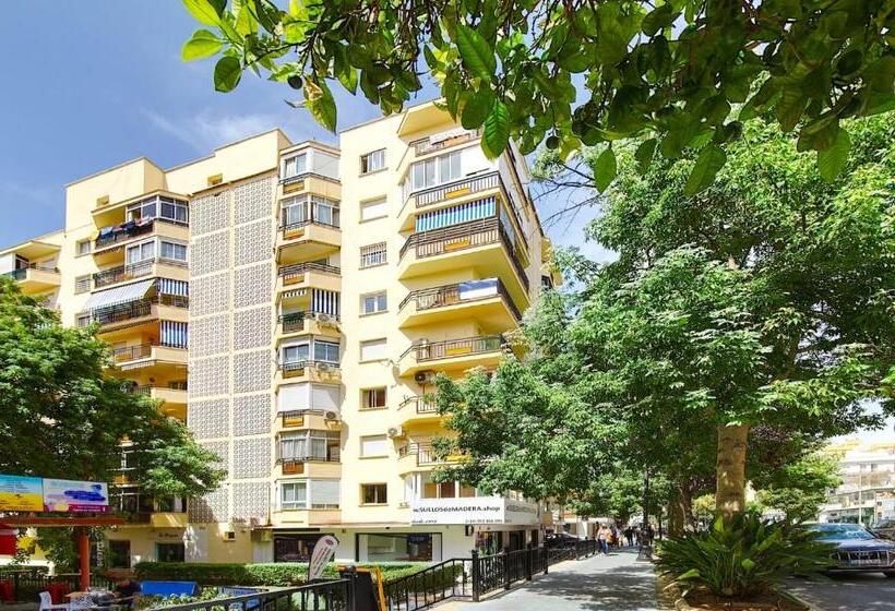 Cozy Beach Apartment