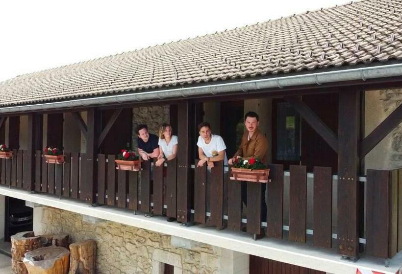 Hostel Quartier Libre