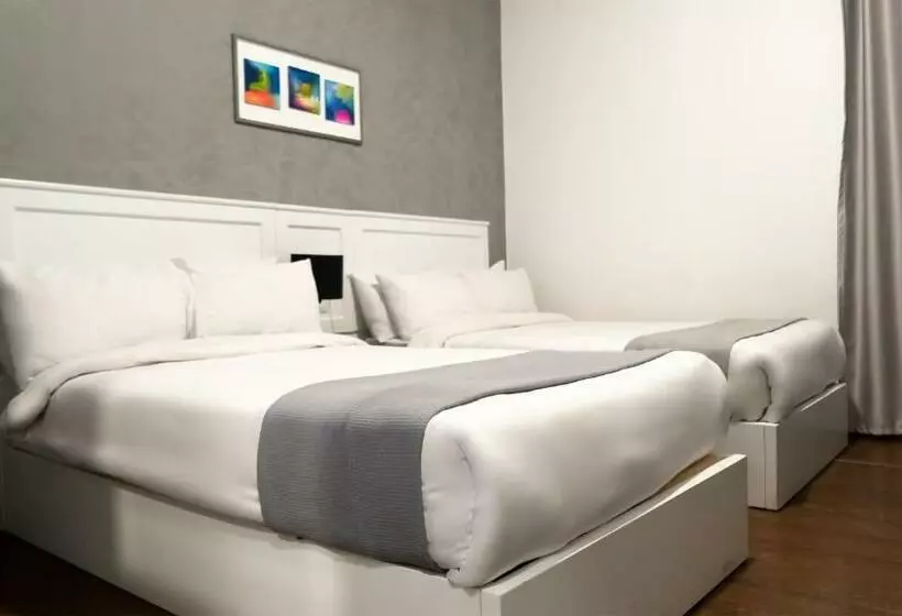 هتل Nile Villa