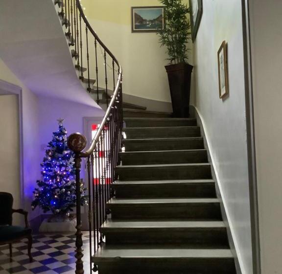 ペンション Au Soleil D Armand