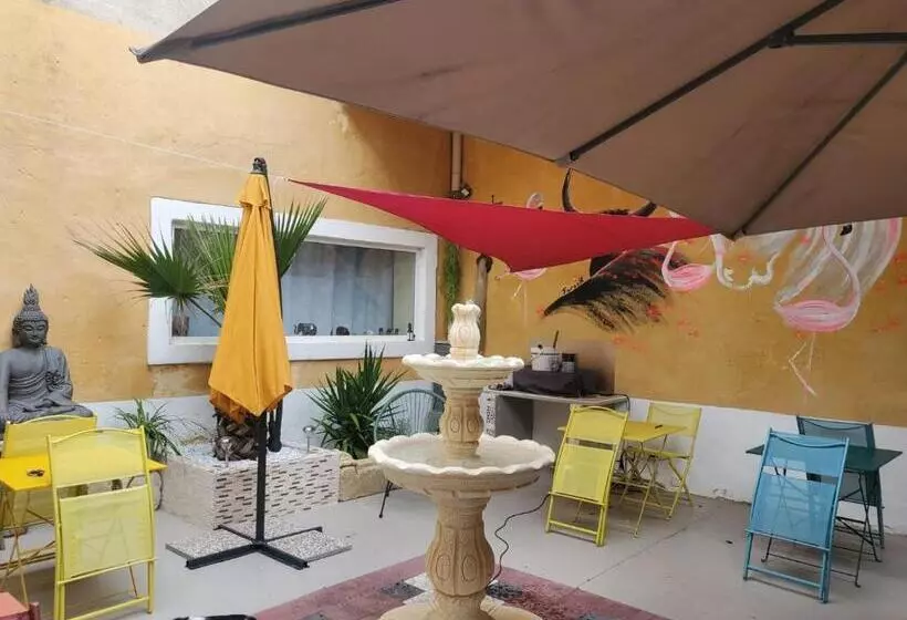 Majatalo Au Soleil D Armand