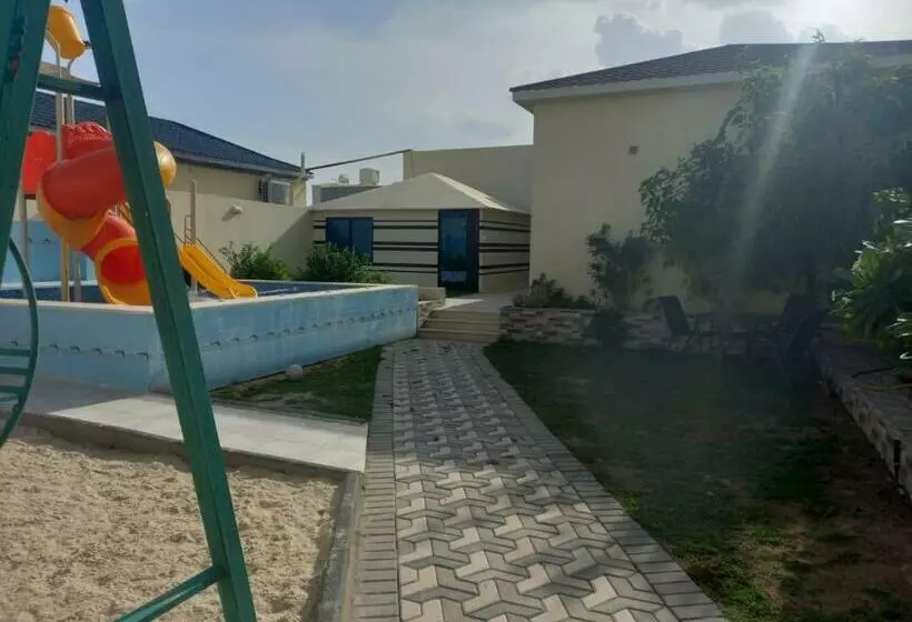 Lomakeskus شاليهات تركواز