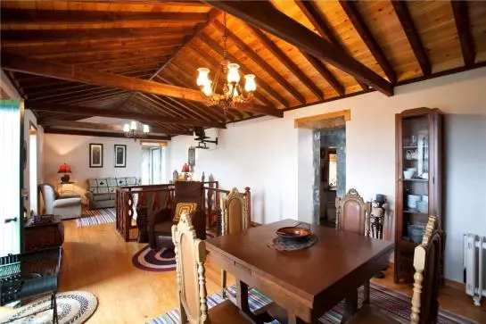 Hotel Adegas Do Pico  514262087