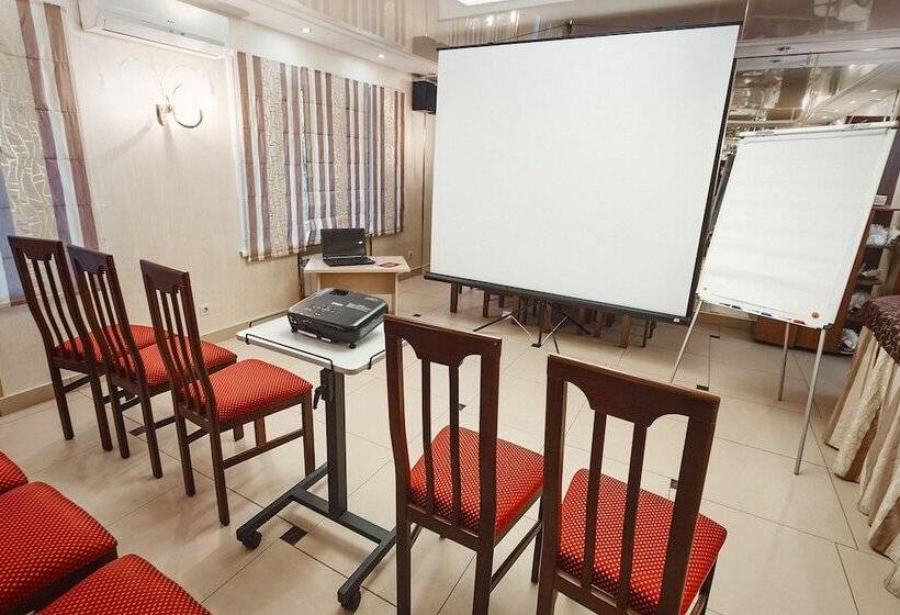 酒店 Amaks Polyarnaya Zvezda