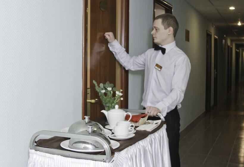 酒店 Amaks Polyarnaya Zvezda