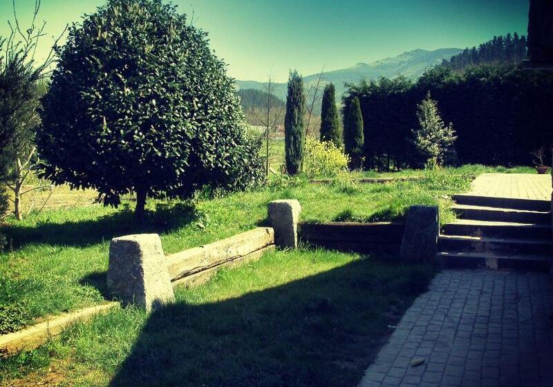 בית מלון כפרי Antsotegi